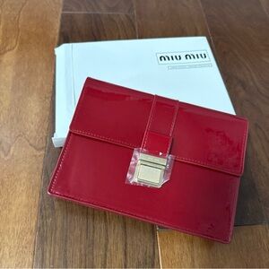 MIU MIU Red Pouch Patent Gold clasp Clutch Cosmetic Bag Authentic